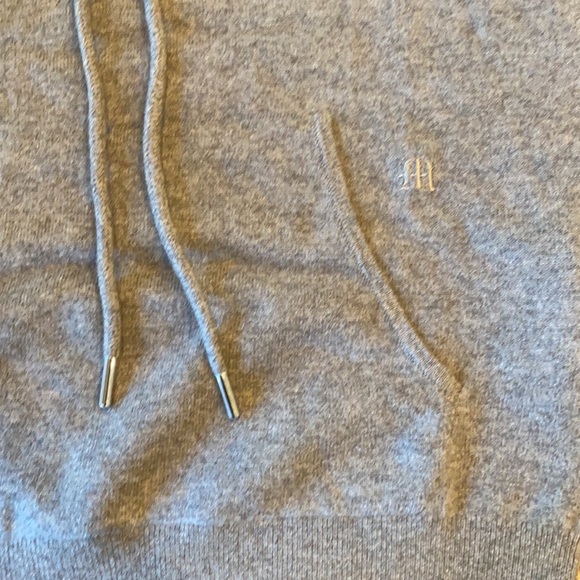 Maje 100% Cashmere - Picture 2 of 4